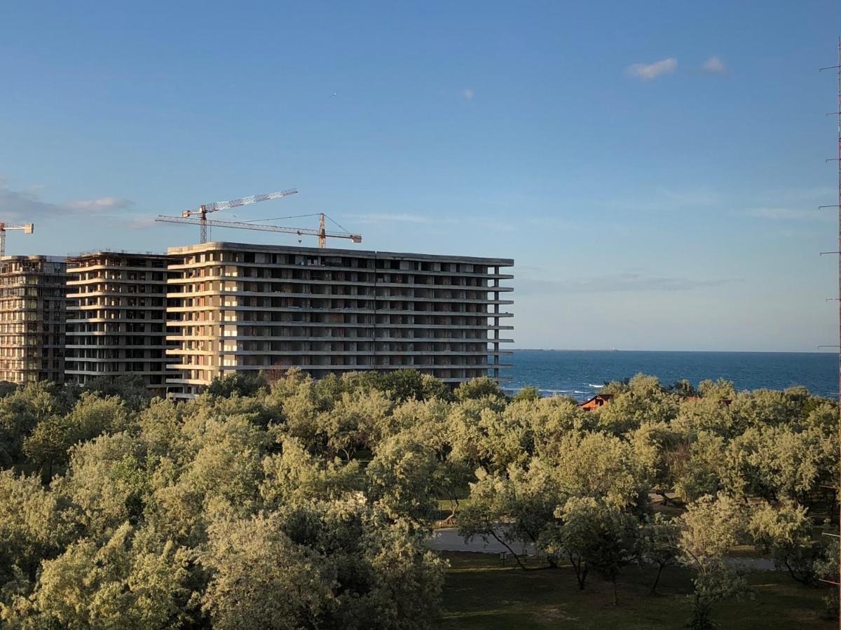 Lotus Northsea Apartment Мамая Экстерьер фото